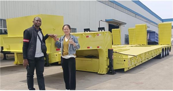 Un cliente de Angola pidió un remolque de camión de plataforma baja de 150 toneladas a TITAN VEHICLE