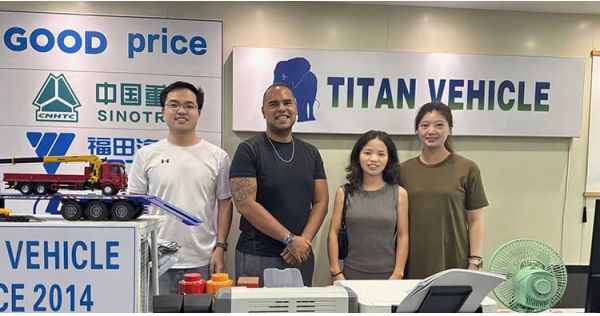 Clientes venezolanos acuden a Titán para adquirir un remolque de cuello de cisne desmontable