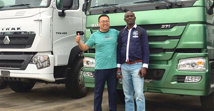 Un cliente del Congo visita TITAN y compra cabezas de tractor SINOTRUK Howo