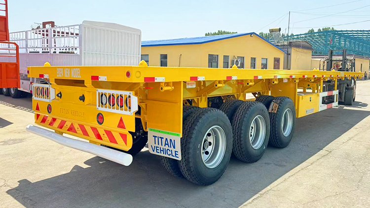 Un cliente jamaiquino compr&oacute; un remolque de plataforma de 40 pies de Titan Vehicle