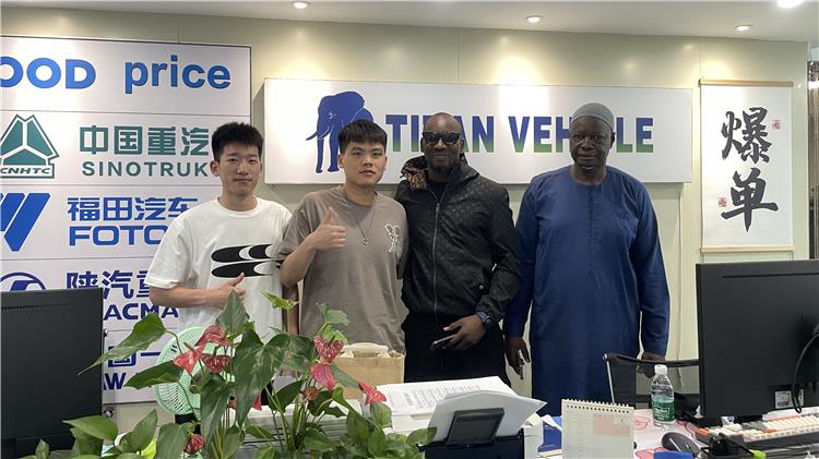 Remolque de carga de 4 ejes con valla en venta cerca de m&iacute; en Nigeria, Lagos