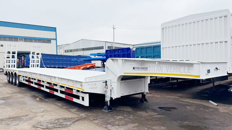Remolque de plataforma baja de 4 ejes y 100 toneladas a la venta en Trinidad 