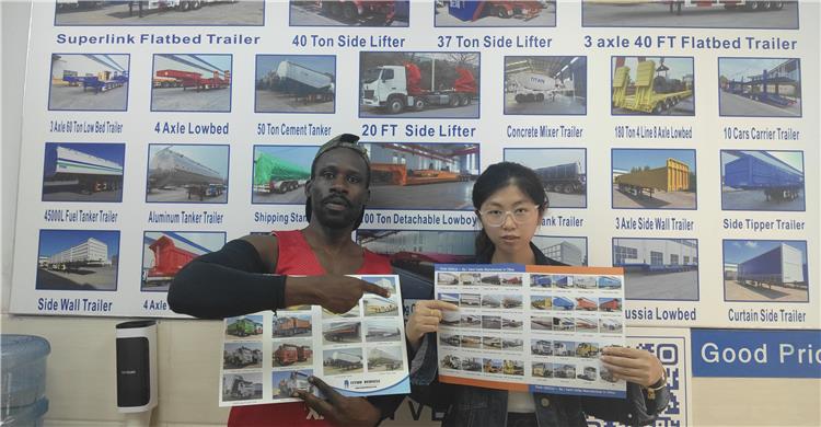 Cliente de Burkina Faso compra remolque de plataforma baja TITAN de 80 toneladas