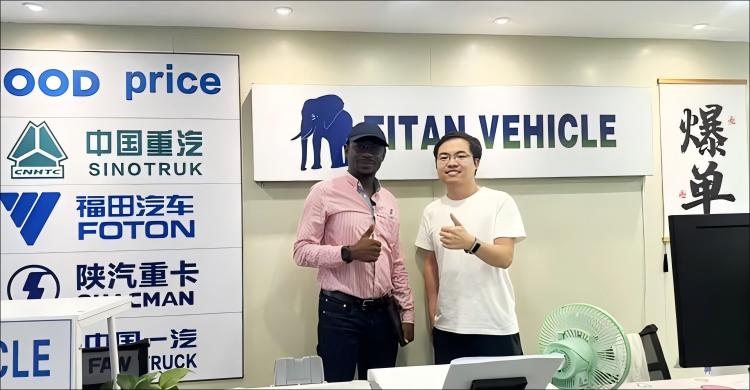 Semirremolque de plataforma plana de 4 ejes en venta en Tanzania