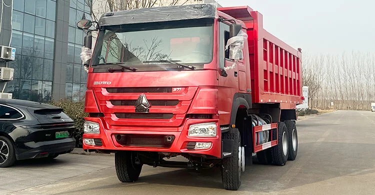 Camiones volquete Howo usados ​​a la venta en Camerún