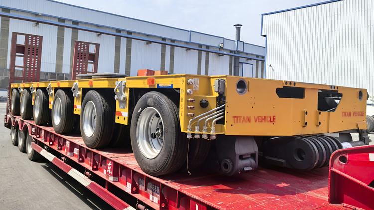 Clientes argentinos visitaron TITAN para comprar trailer modular