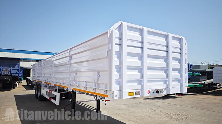 Semirremolque de carga lateral en venta en Costa Rica