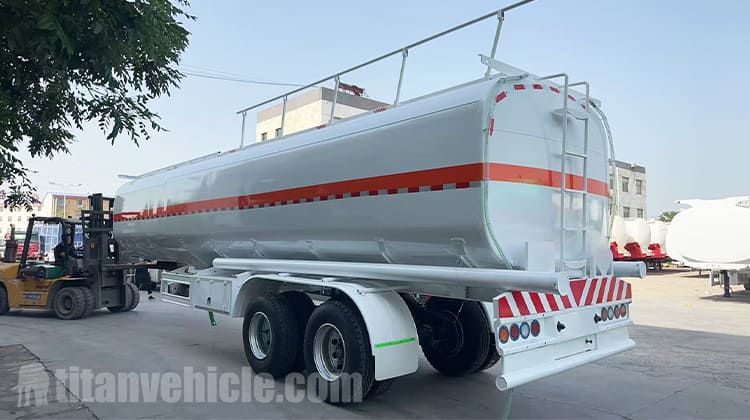 Remolque cisterna para combustible diésel de 42.000 litros en venta en Guam