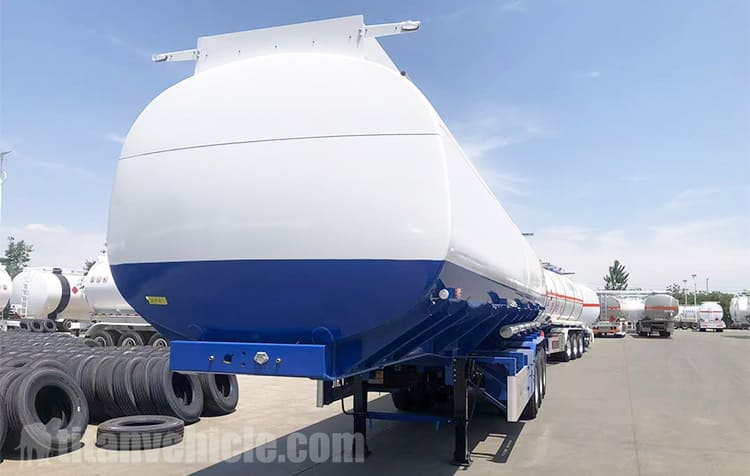 Remolque cisterna de gasolina de 42.000 litros en venta en Sierra Leona.