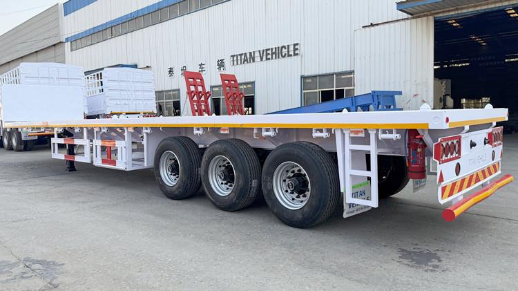 Clientes de Zimbabue adquirieron un remolque de plataforma de TITAN