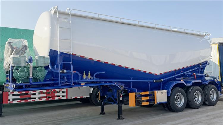 Remolque cisterna de cemento de 60 toneladas en venta en Zimbabue