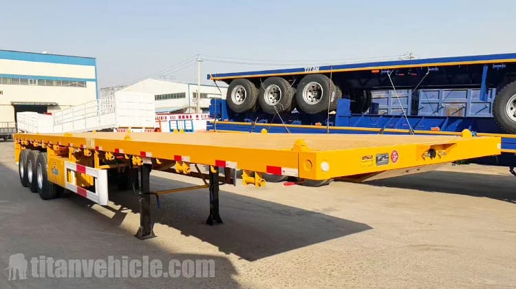 Remolque de plataforma de tres ejes en venta en el Congo