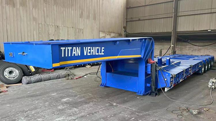 Clientes de Zambia visitan la fábrica de TITAN para comprar un remolque de plataforma baja