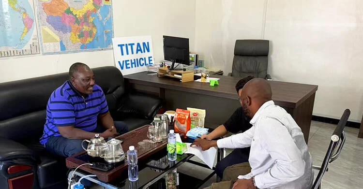 Remolque de plataforma baja de 6 ejes en venta en Nigeria
