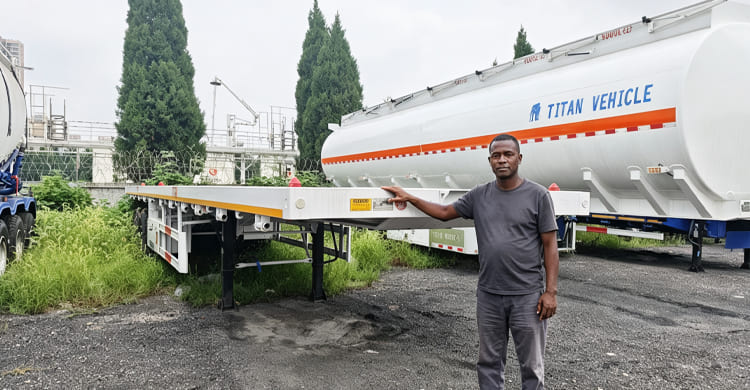 Se vende cami&oacute;n semirremolque de plataforma de 3 ejes en Dar es Salaam.
