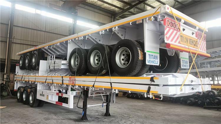 Remolque de plataforma de tres ejes en venta en Per&uacute;