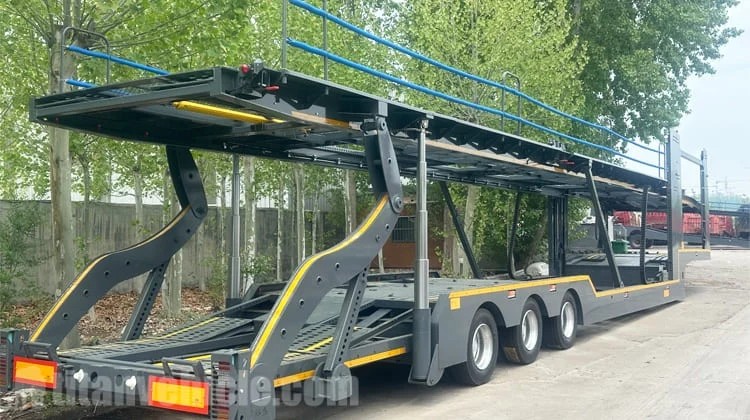 Remolque para transportar 8 autos en venta en M&eacute;xico