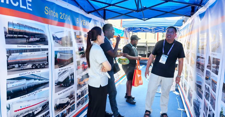 Remolques de plataforma plana de tres ejes en venta en Dar es Salaam