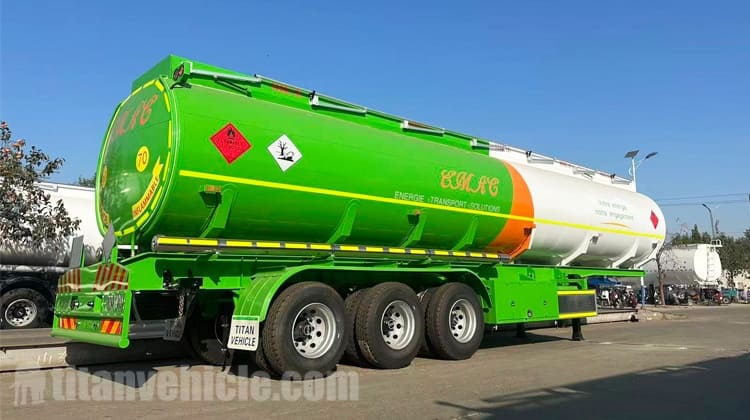 Se vende en Mali un remolque cisterna de combustible di&eacute;sel de 45.000 litros.