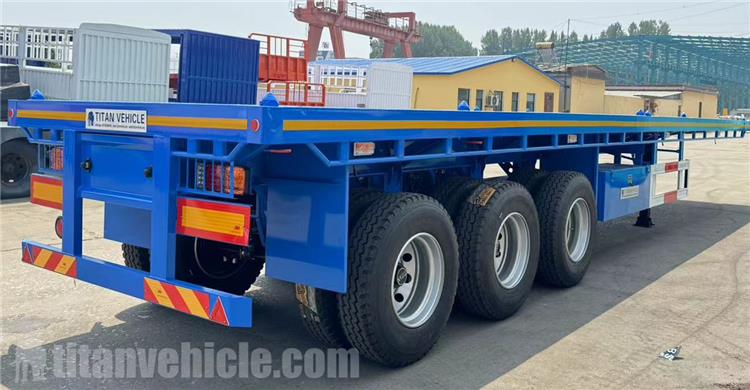 Semirremolque de plataforma plana de 40 pies de tres ejes a la venta en M&eacute;xico