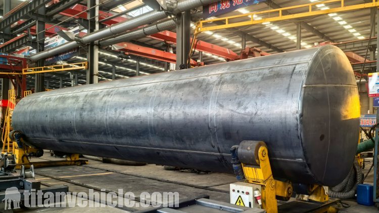 Camiones cisterna para combustible di&eacute;sel en venta Remolque cisterna para combustible di&eacute;sel en venta en Yibuti