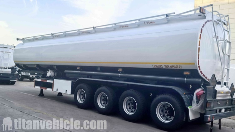 Camiones cisterna para combustible di&eacute;sel en venta Remolque cisterna para combustible di&eacute;sel en venta en Yibuti