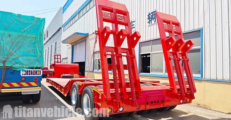 Remolque semirremolque de plataforma baja de 2 líneas y 4 ejes en venta en Tanzania