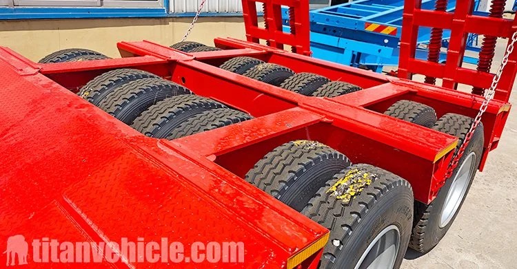 Remolque semirremolque de plataforma baja de 2 líneas y 4 ejes en venta en Tanzania