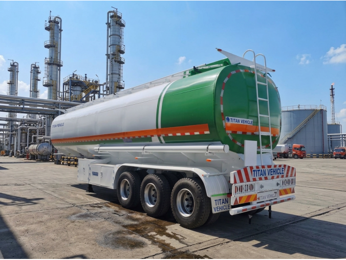 Semirremolque Cisterna de Combustible 42000 Litros | TITAN